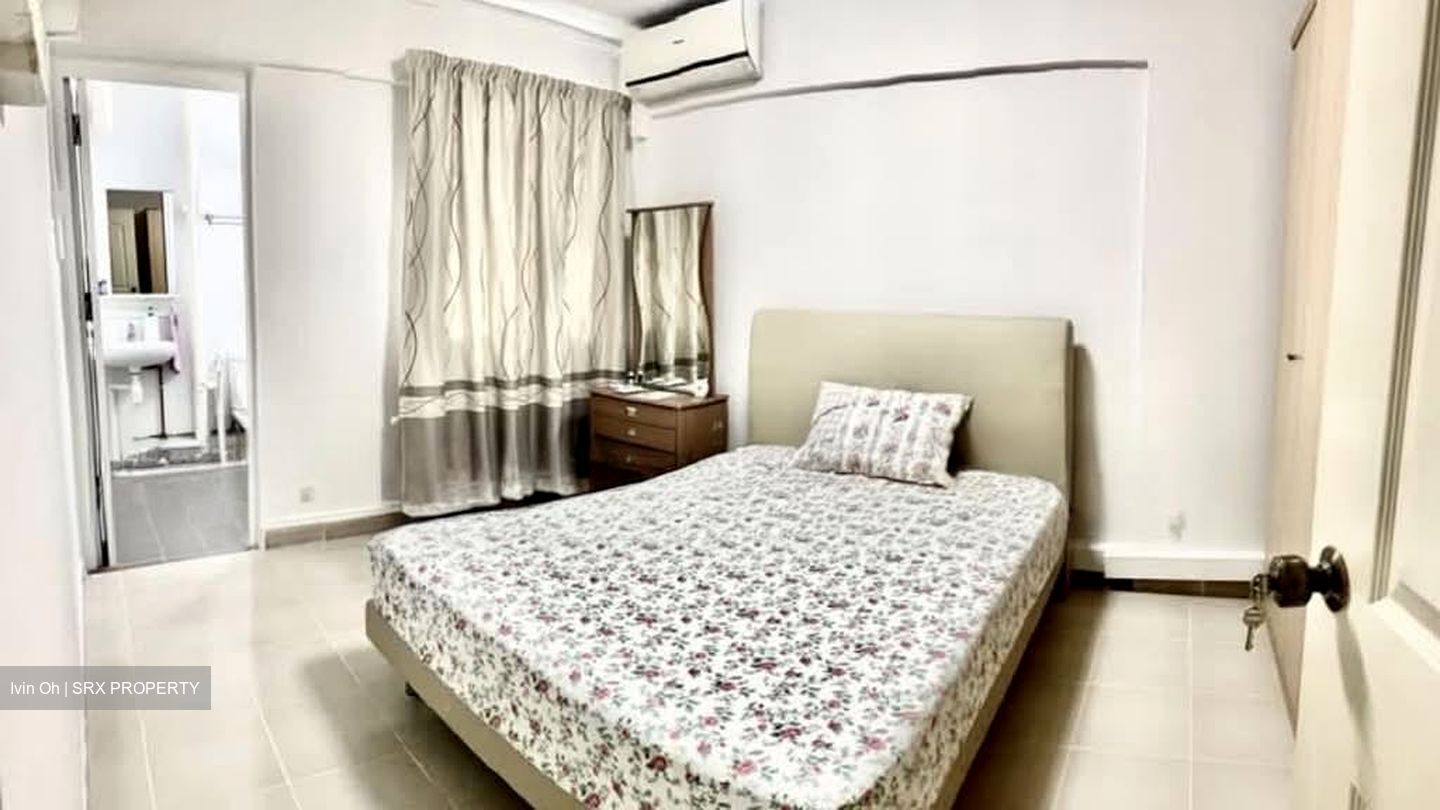 Blk 217 Tampines Street 23 (Tampines), HDB 3 Rooms #566287631
